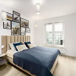 Brisadelmar Z Bezplatnym Parkingiem Lägenhet *