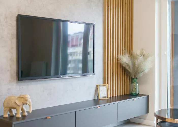 Brisadelmar Z Bezpłatnym Parkingiem Apartament *