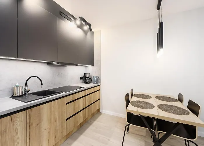 Brisadelmar Z Bezpłatnym Parkingiem Apartament