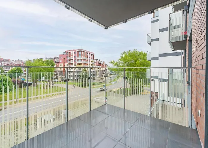 Brisadelmar Z Bezpłatnym Parkingiem Kołobrzeg